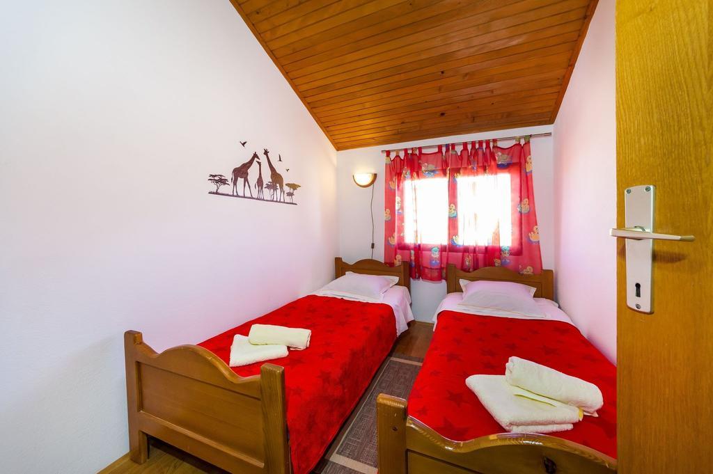Apartment Sime Nin Εξωτερικό φωτογραφία