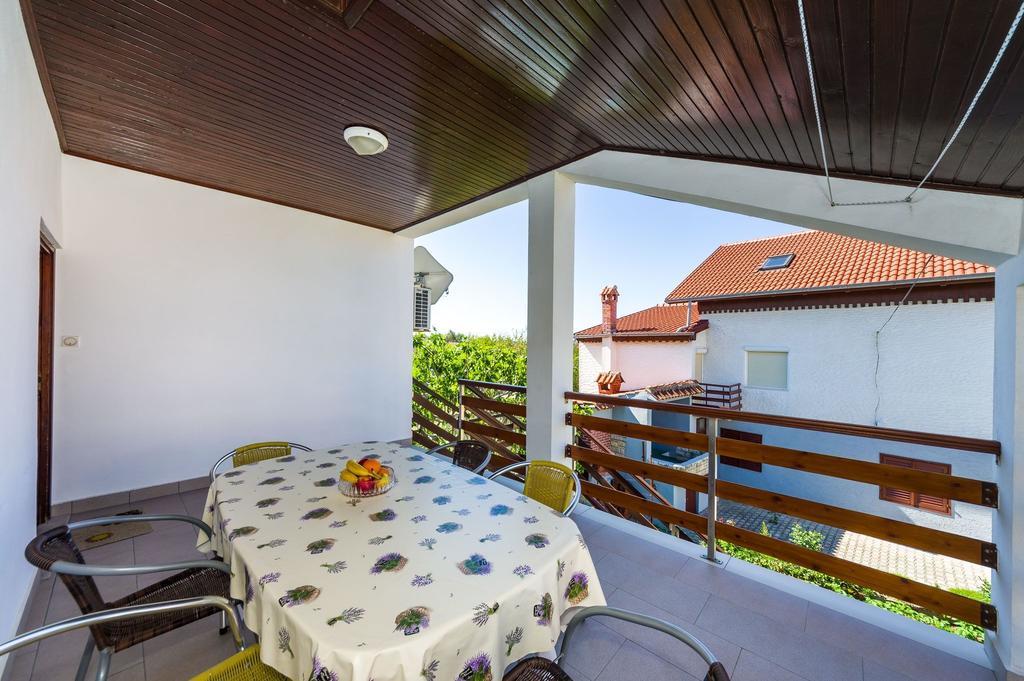 Apartment Sime Nin Εξωτερικό φωτογραφία